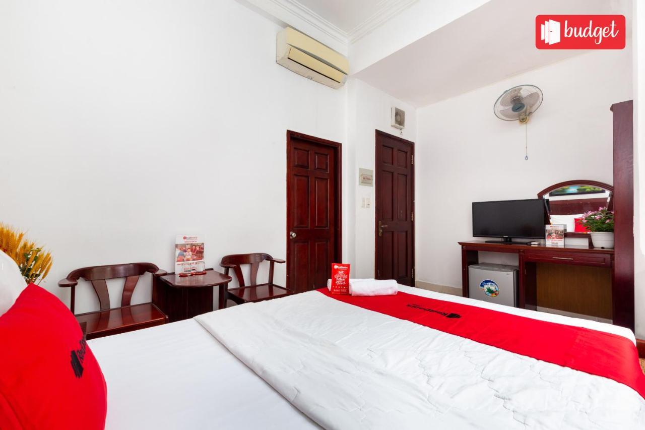 RedDoorz Song Anh Tan Binh Khách sạn TP. Hồ Chí Minh